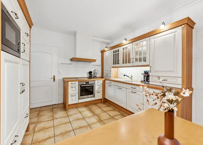 Alter Ziegelhof, Terrasse, Wlan, Bis Zu 11 Personen Appartement *