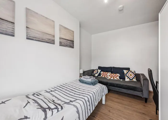 Appartement Alter Ziegelhof, Terrasse, Wlan, Bis Zu 11 Personen Vechta