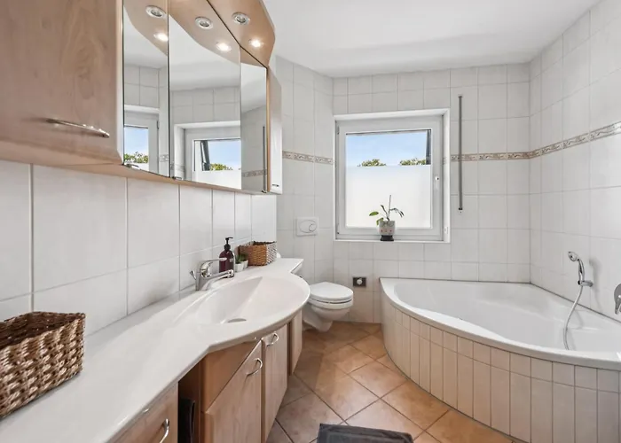 Appartement Alter Ziegelhof, Terrasse, Wlan, Bis Zu 11 Personen